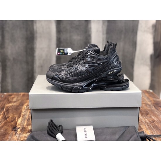 X-Pander 6.0 Retro Spring Shoes