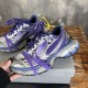 3XL sneaker runner