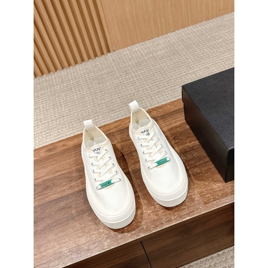 canvas shoes