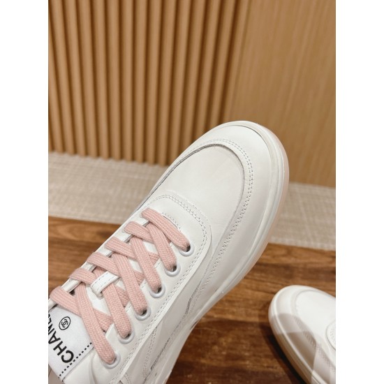skateboarding shoes