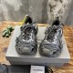 3XL sneaker runner