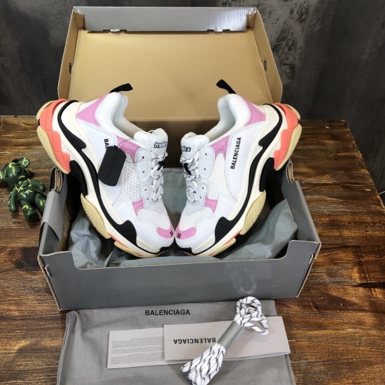 sneakers sneakers