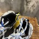 3XL sneaker runner