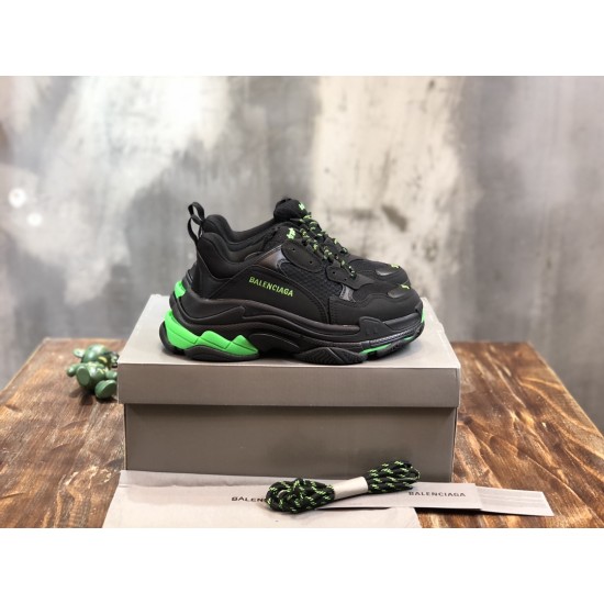 sneakers sneakers