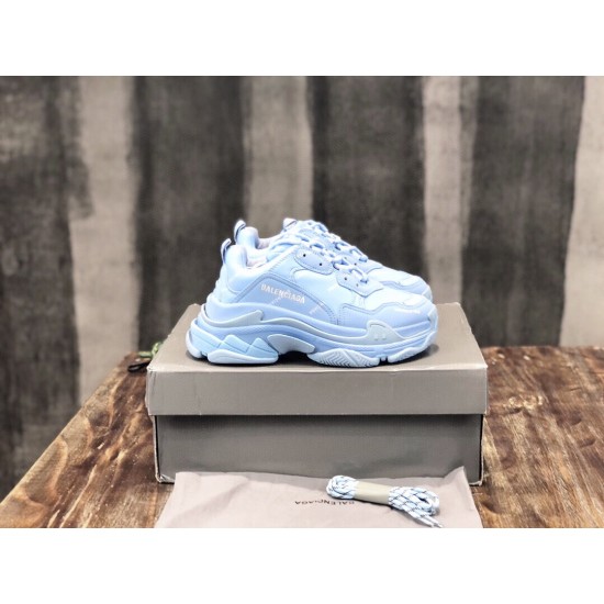 sneakers sneakers