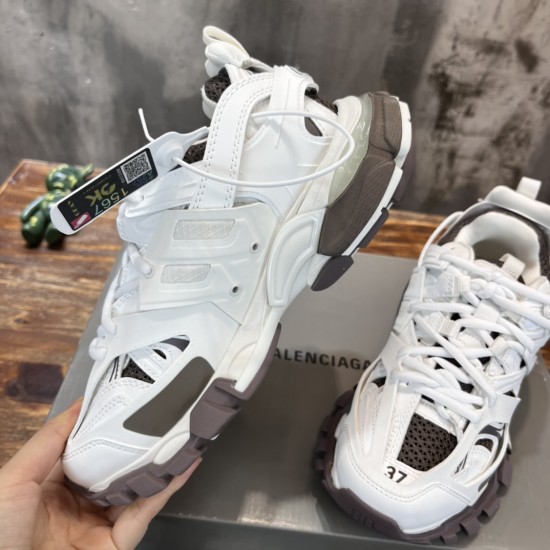 Retro Sport Basalt Shoes 3rd Generation Triple-S 3.0 Retro Sport Basalt Shoes 3rd Generation Triple-S 3.0