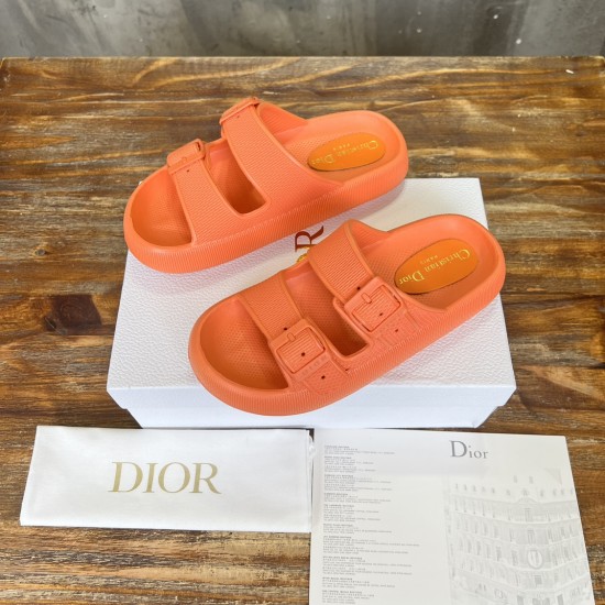 slippers slippers