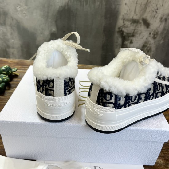 cloth shoes