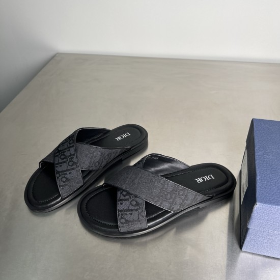 slippers slippers