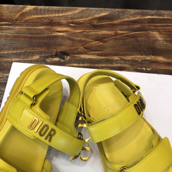 sandals sandals