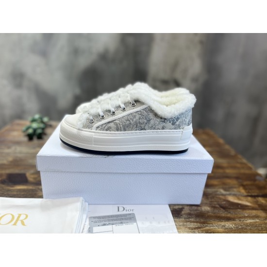 cloth shoes
