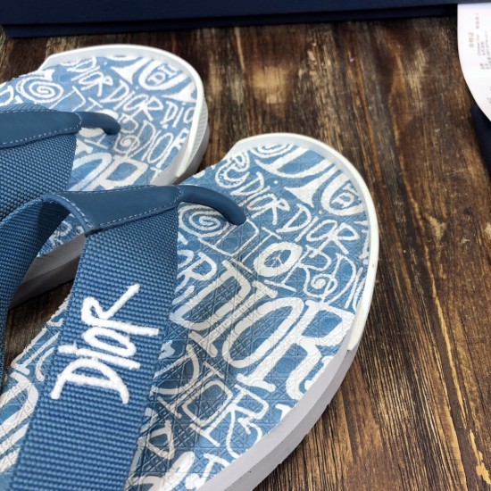 slippers slippers