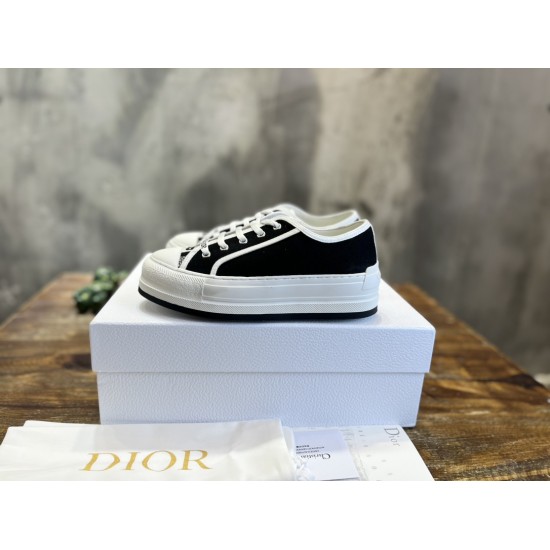 cloth shoes