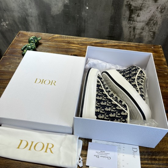 cloth shoes