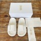 slippers slippers