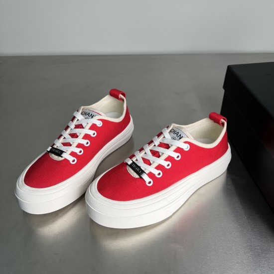 canvas shoes
