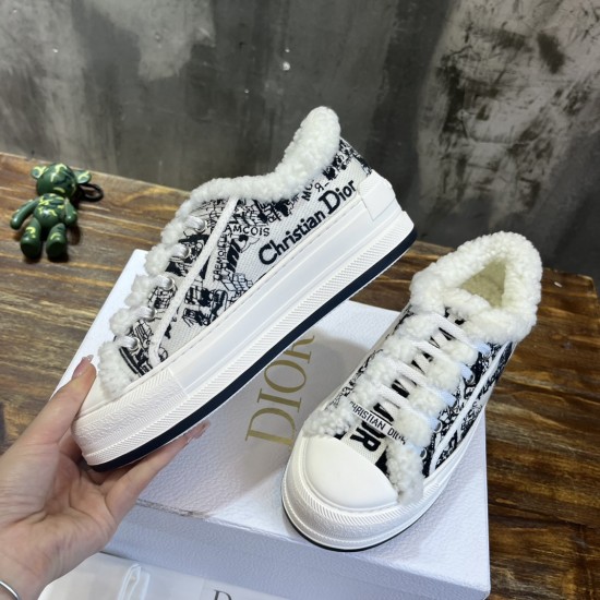 cloth shoes
