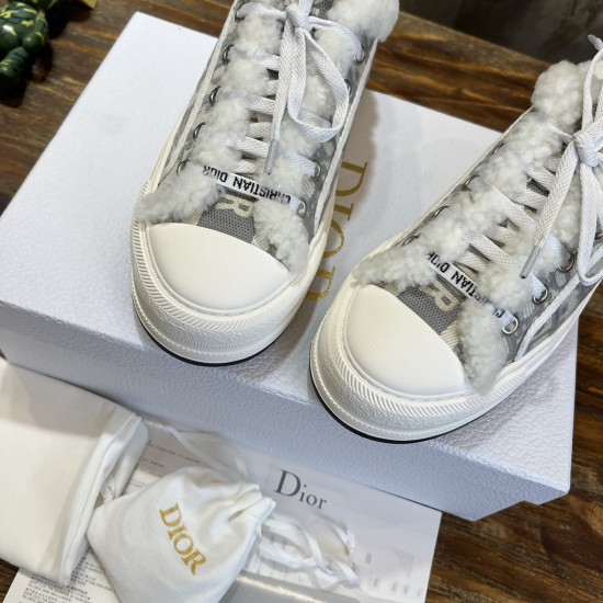 cloth shoes
