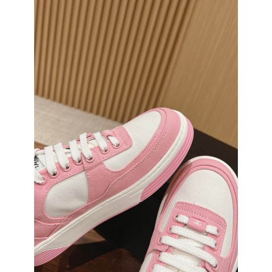 canvas shoes