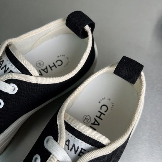 canvas shoes