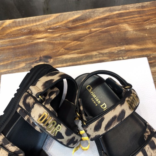sandals sandals