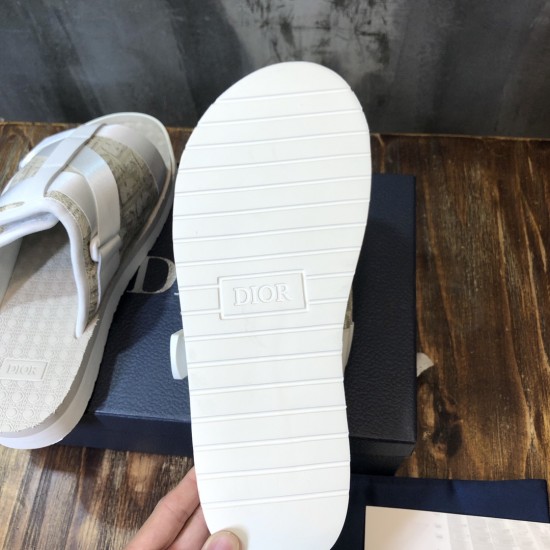 sandals sandals
