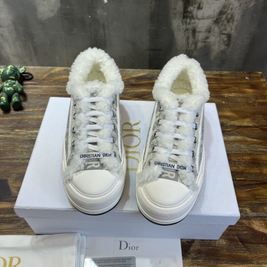 cloth shoes
