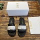 slippers slippers