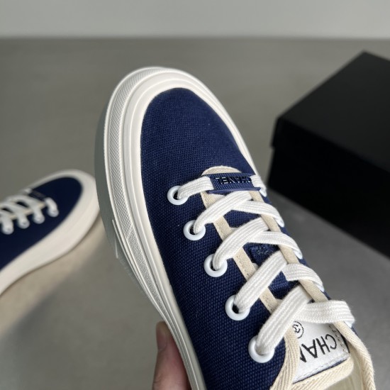 canvas shoes