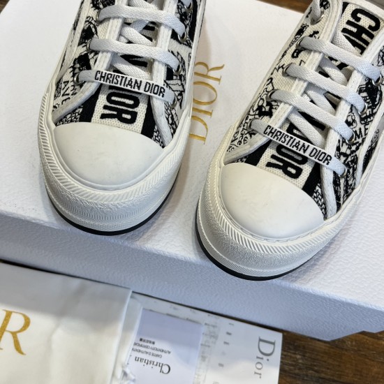 cloth shoes