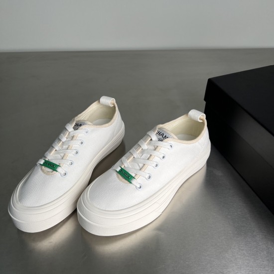 canvas shoes