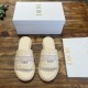 slippers slippers