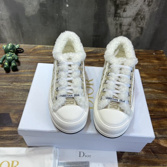 cloth shoes