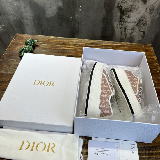 cloth shoes