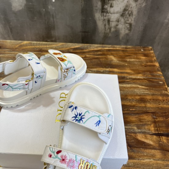 sandals sandals