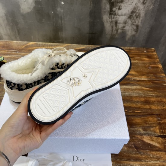 cloth shoes