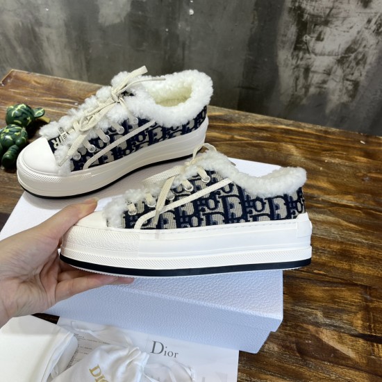 cloth shoes