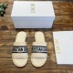 slippers slippers