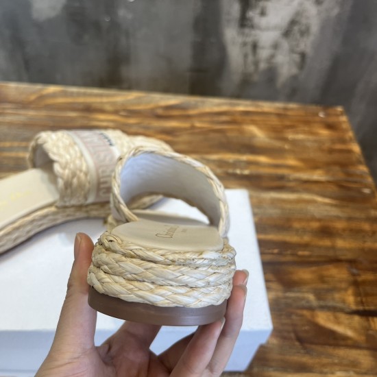 slippers slippers