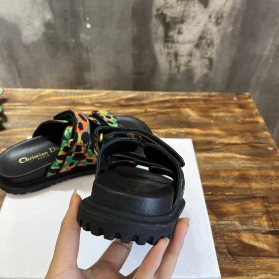 sandals sandals