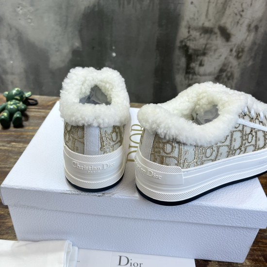 cloth shoes