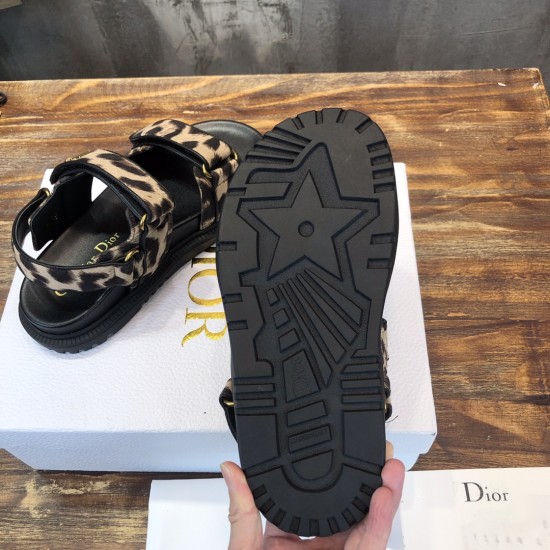 sandals sandals