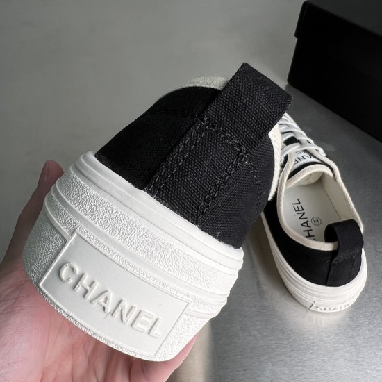canvas shoes