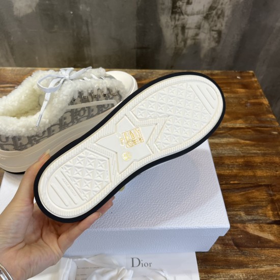 cloth shoes