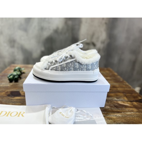 cloth shoes