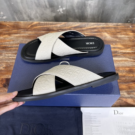 slippers
