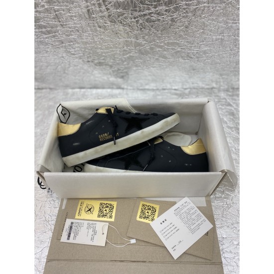 Golden Goose / Top Edition BALLSTAR Dirty Shoes
