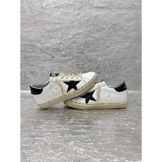 Golden Goose / Top Edition BALLSTAR Dirty Shoes
