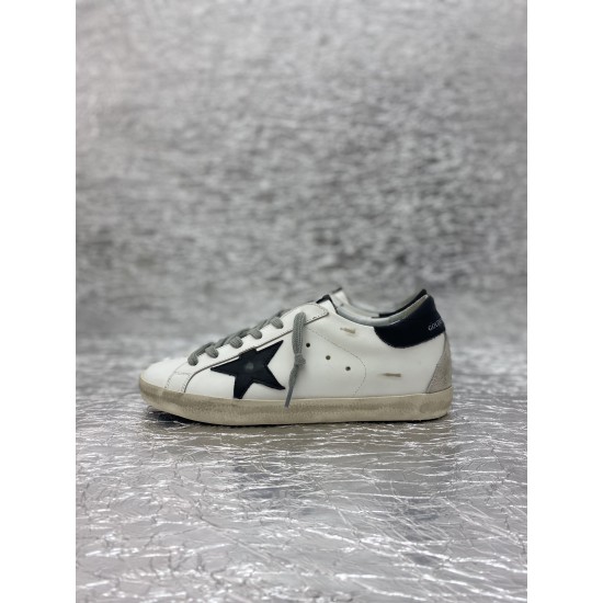 Golden Goose / Top Edition BALLSTAR Dirty Shoes