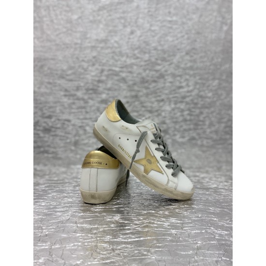 Golden Goose / Top Edition BALLSTAR Dirty Shoes